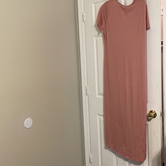 Pink long dress size x large - Picture 2 of 4
